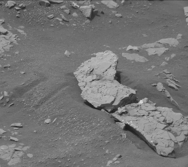 Sol 2837: Mast Camera (Mastcam)