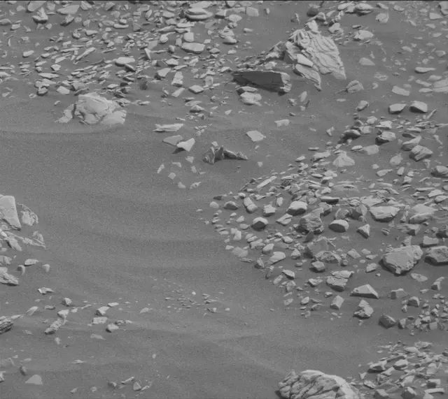 Sol 2837: Mast Camera (Mastcam)
