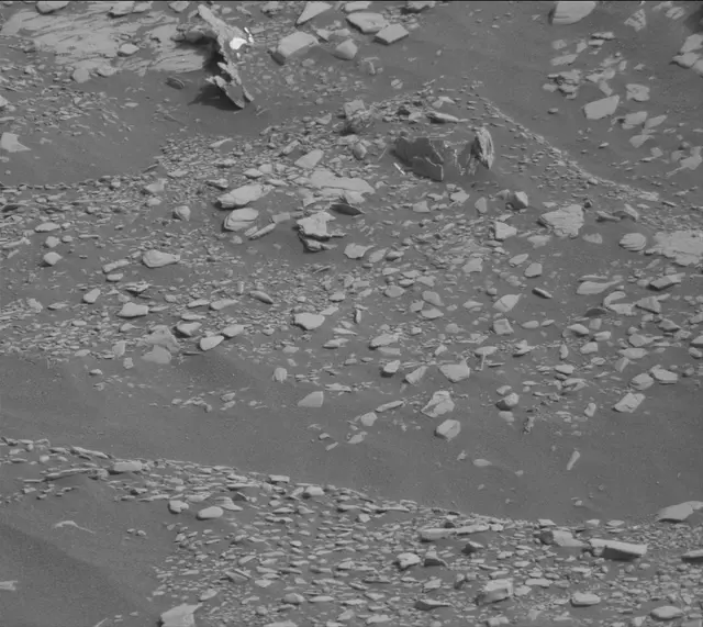 Sol 2837: Mast Camera (Mastcam)