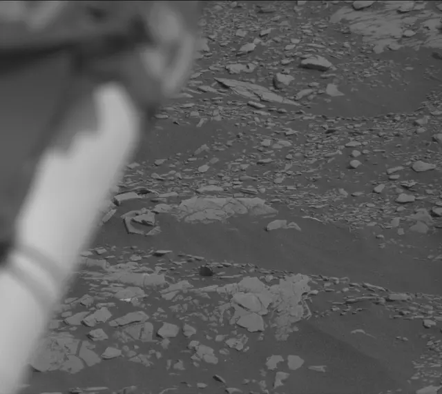 Sol 2837: Mast Camera (Mastcam)