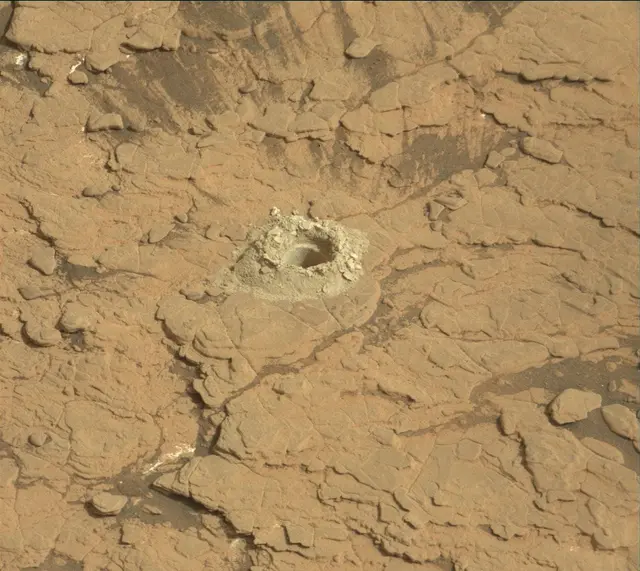 Sol 2838: Mast Camera (Mastcam)