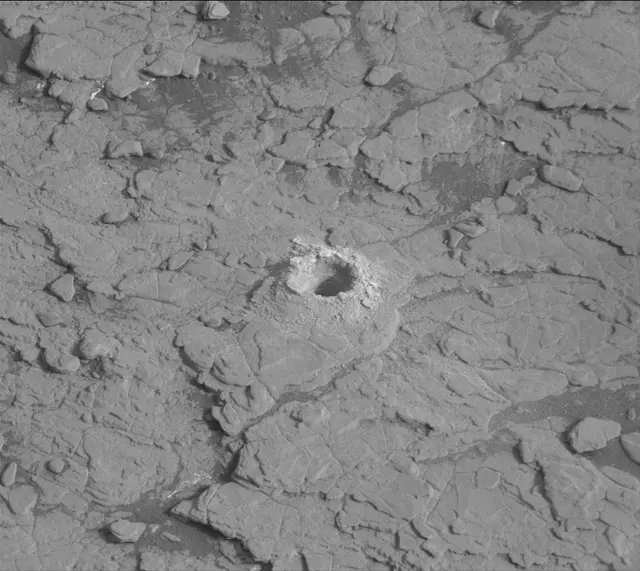Sol 2839: Mast Camera (Mastcam)