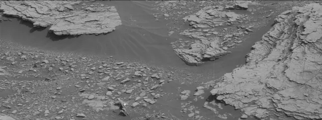 Sol 2840: Mast Camera (Mastcam)