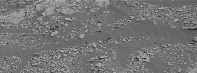 Sol 2840: Mast Camera (Mastcam)