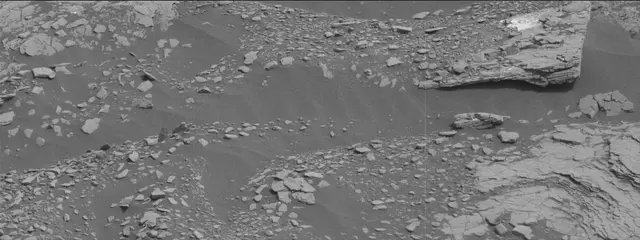 Sol 2840: Mast Camera (Mastcam)