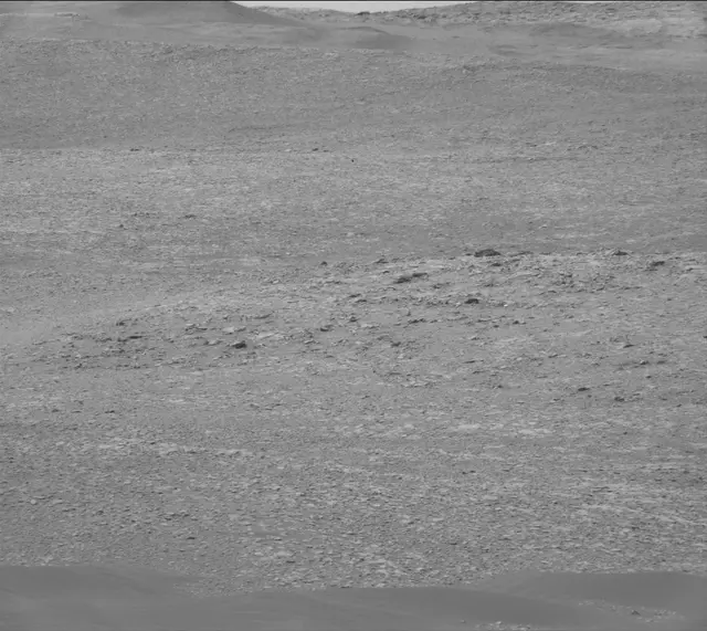 Sol 2840: Mast Camera (Mastcam)