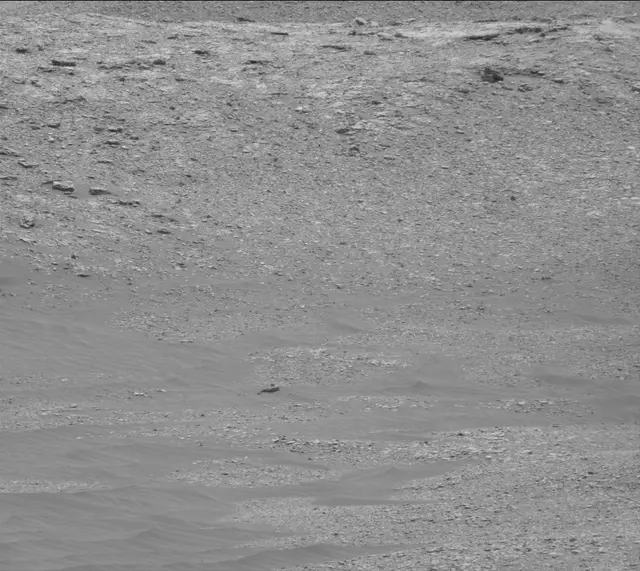 Sol 2840: Mast Camera (Mastcam)