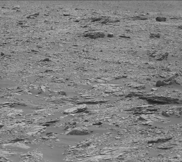 Sol 2840: Mast Camera (Mastcam)