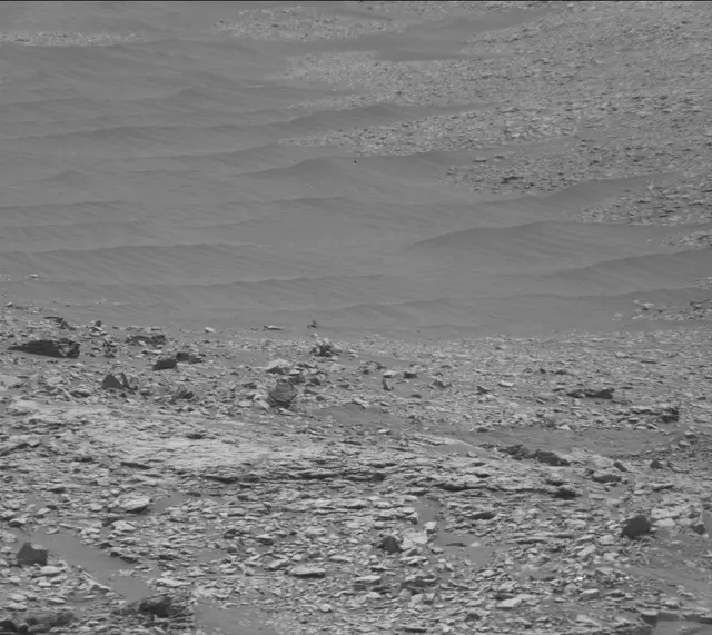 Sol 2840: Mast Camera (Mastcam)