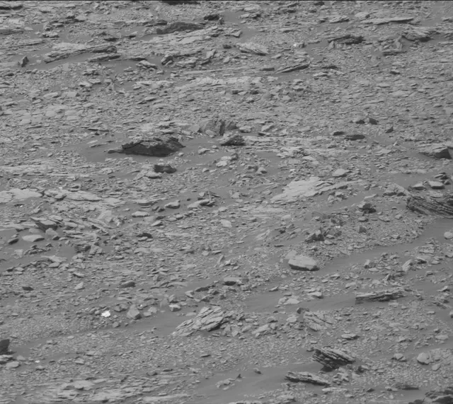 Sol 2840: Mast Camera (Mastcam)