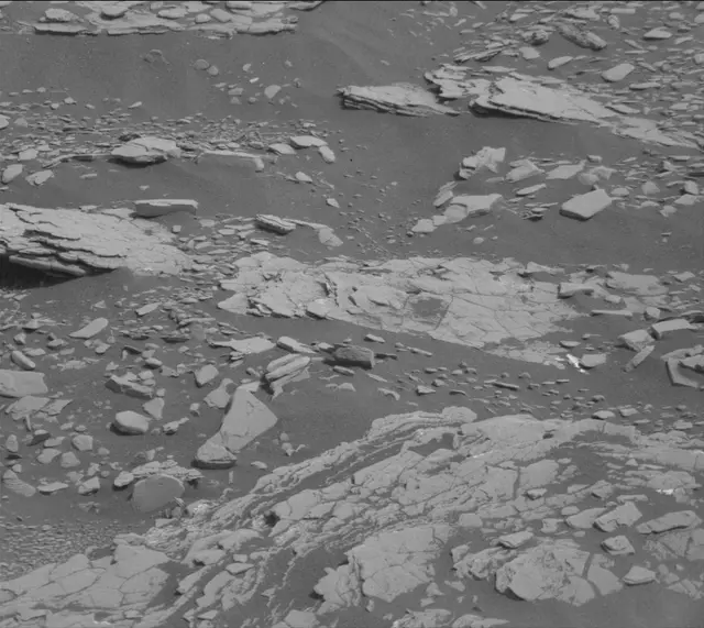 Sol 2840: Mast Camera (Mastcam)