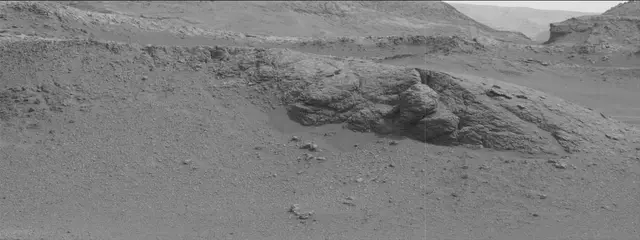 Sol 2842: Mast Camera (Mastcam)