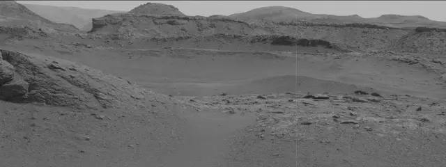 Sol 2842: Mast Camera (Mastcam)