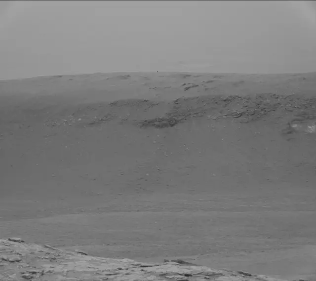Sol 2845: Mast Camera (Mastcam)