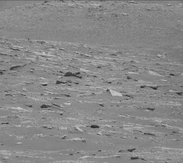 Sol 2845: Mast Camera (Mastcam)