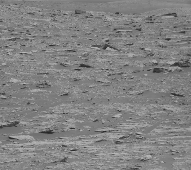 Sol 2845: Mast Camera (Mastcam)