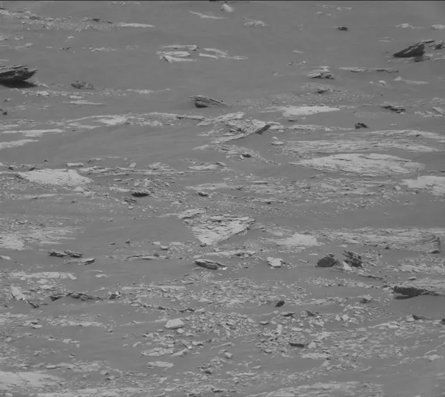 Sol 2845: Mast Camera (Mastcam)