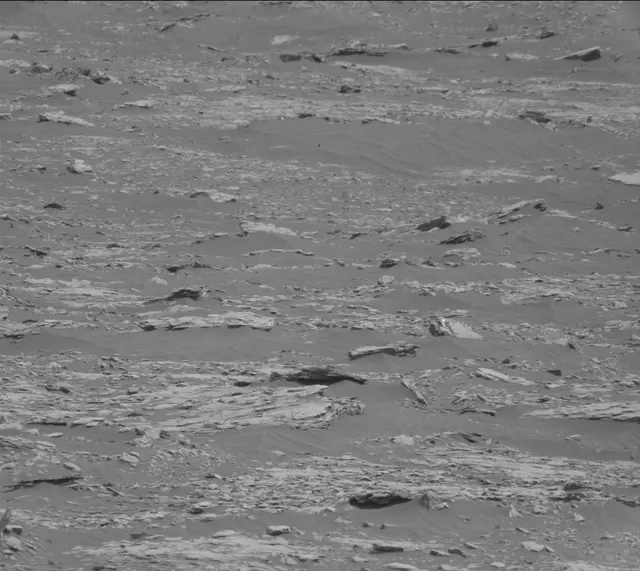 Sol 2845: Mast Camera (Mastcam)