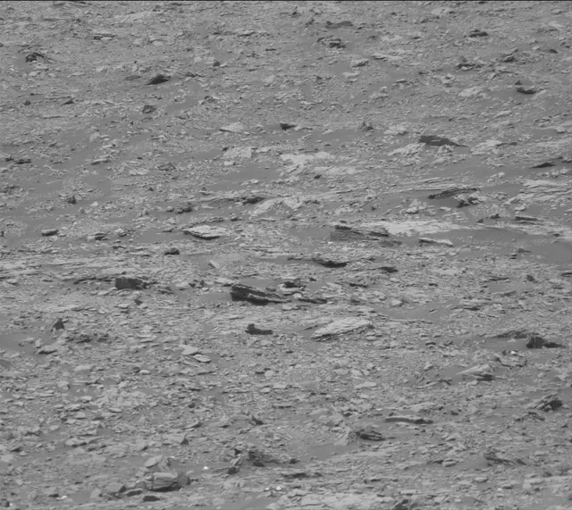 Sol 2845: Mast Camera (Mastcam)