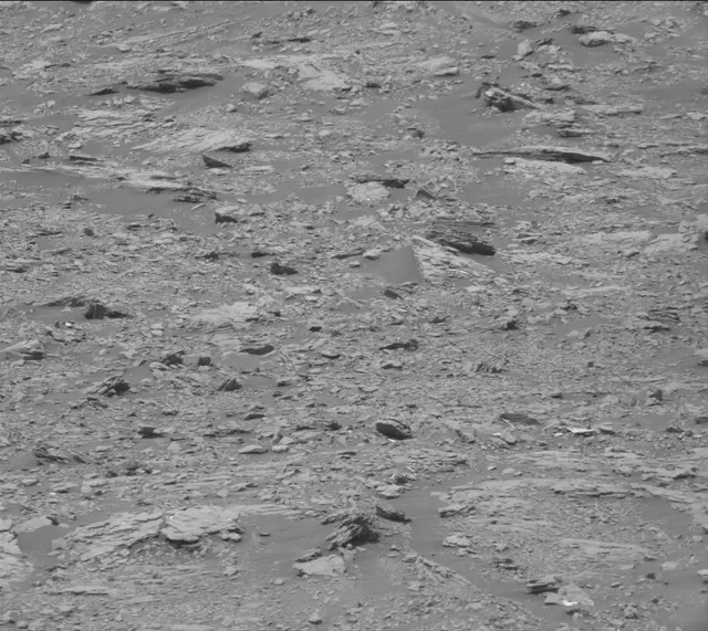 Sol 2845: Mast Camera (Mastcam)