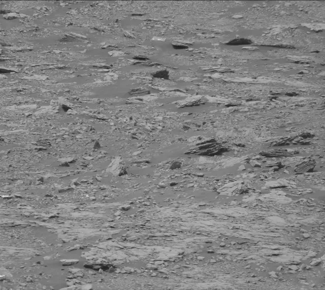 Sol 2845: Mast Camera (Mastcam)