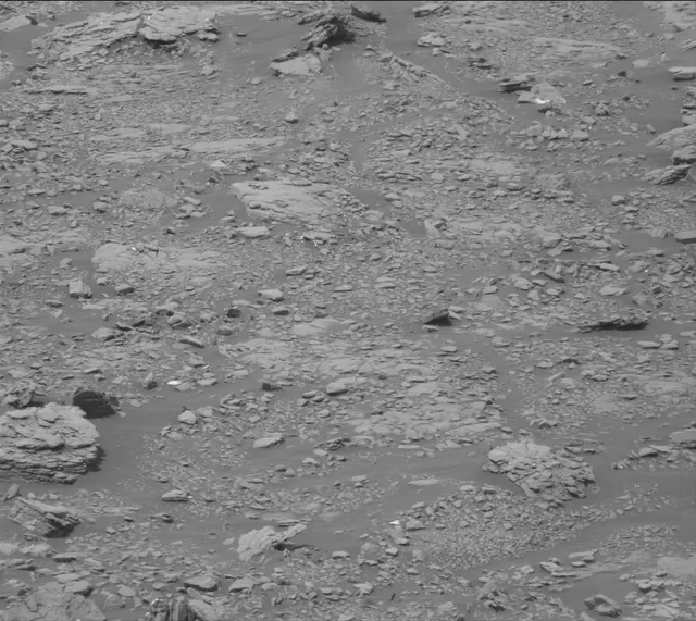 Sol 2845: Mast Camera (Mastcam)