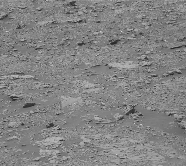 Sol 2845: Mast Camera (Mastcam)