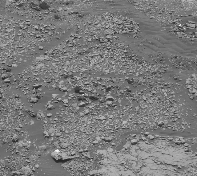 Sol 2848: Mast Camera (Mastcam)