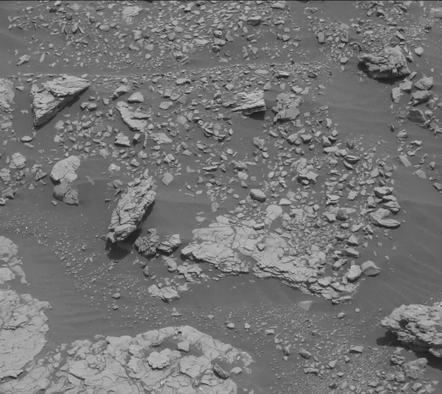 Sol 2848: Mast Camera (Mastcam)
