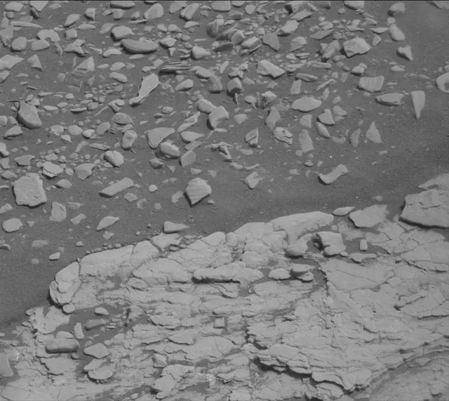 Sol 2848: Mast Camera (Mastcam)