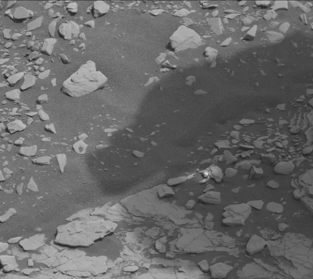 Sol 2848: Mast Camera (Mastcam)