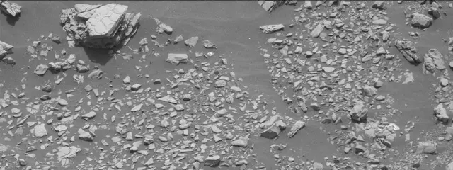 Sol 2850: Mast Camera (Mastcam)