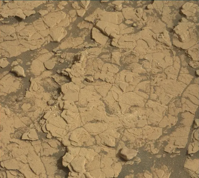 Sol 2850: Mast Camera (Mastcam)