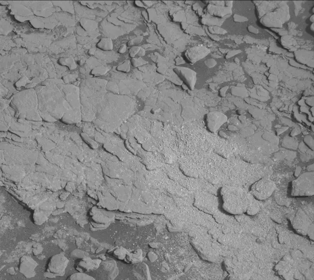 Sol 2851: Mast Camera (Mastcam)
