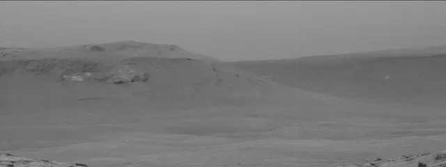Sol 2852: Mast Camera (Mastcam)