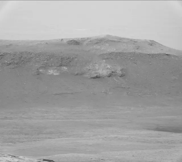 Sol 2852: Mast Camera (Mastcam)