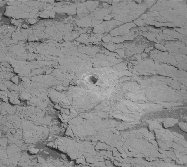 Sol 2852: Mast Camera (Mastcam)