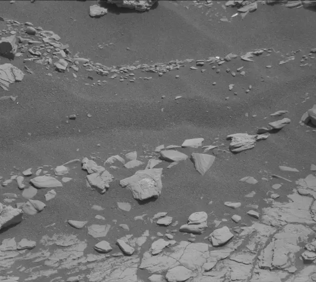 Sol 2853: Mast Camera (Mastcam)