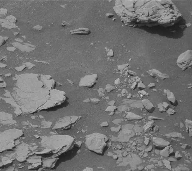 Sol 2853: Mast Camera (Mastcam)