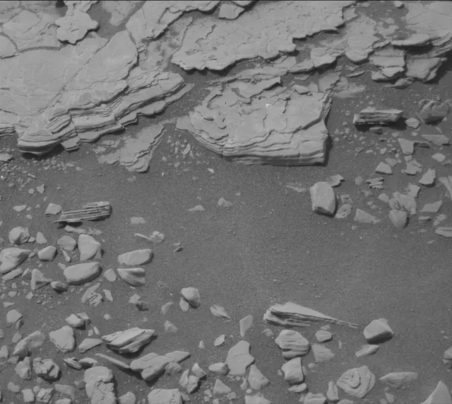 Sol 2853: Mast Camera (Mastcam)