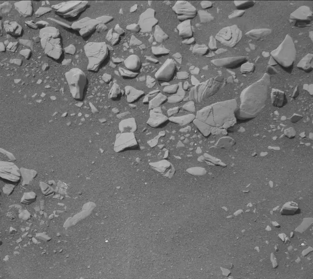 Sol 2853: Mast Camera (Mastcam)