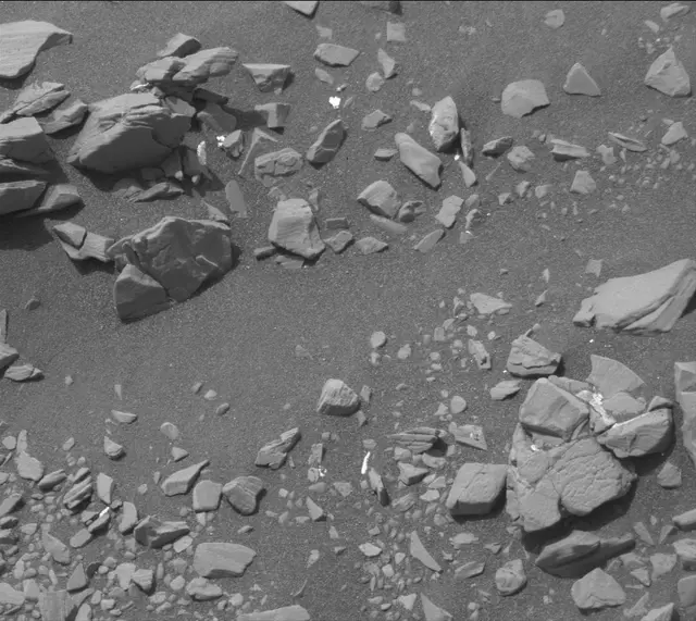 Sol 2853: Mast Camera (Mastcam)