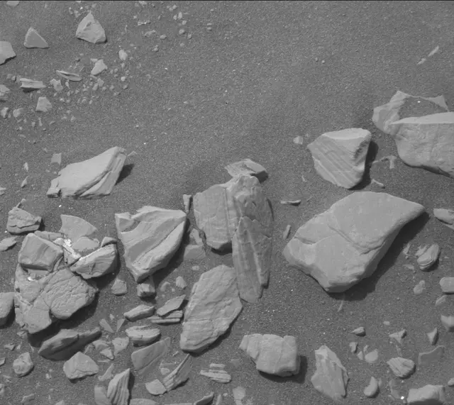 Sol 2853: Mast Camera (Mastcam)