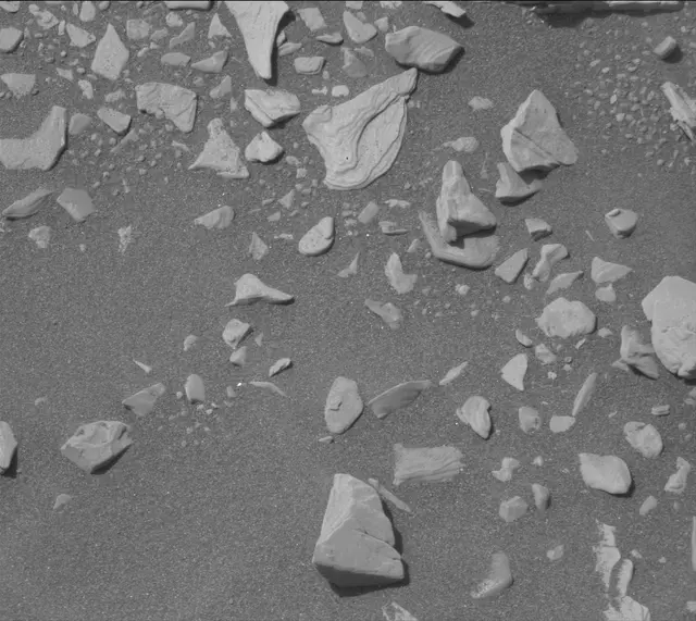 Sol 2853: Mast Camera (Mastcam)