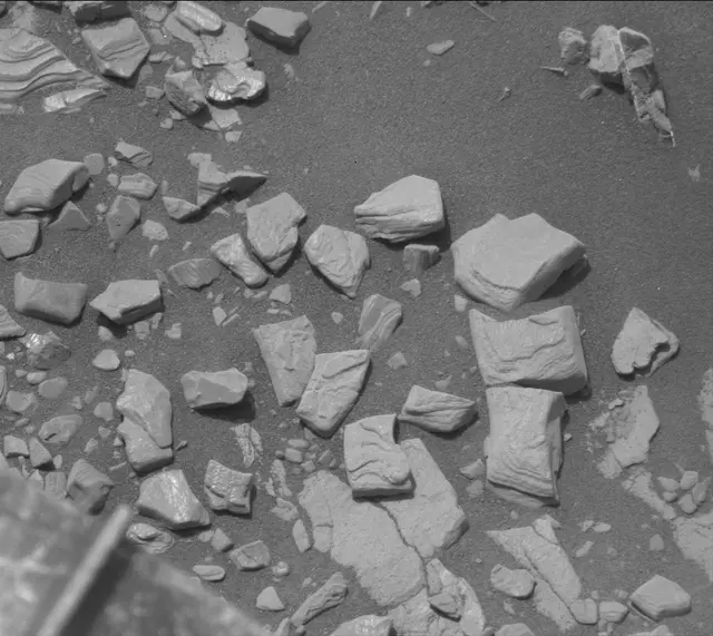 Sol 2853: Mast Camera (Mastcam)