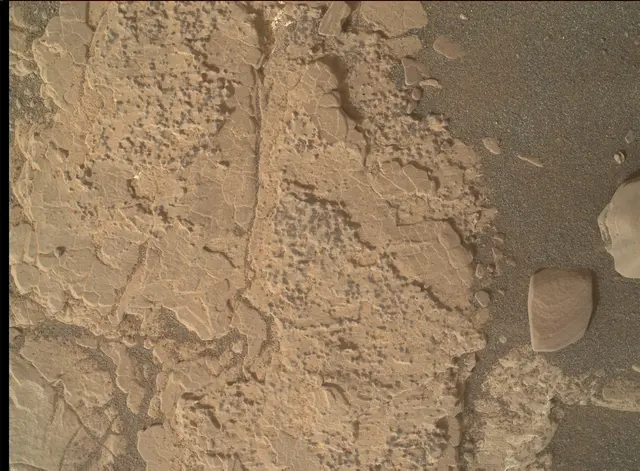 Sol 2857: Mars Hand Lens Imager (MAHLI)