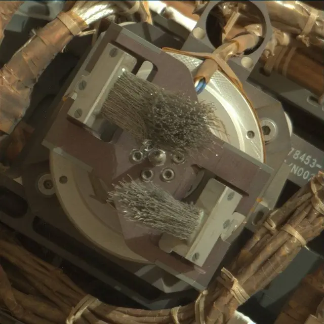 Sol 2858: Mast Camera (Mastcam)