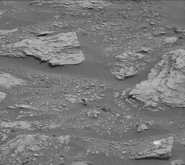 Sol 2859: Mast Camera (Mastcam)