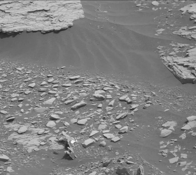 Sol 2859: Mast Camera (Mastcam)