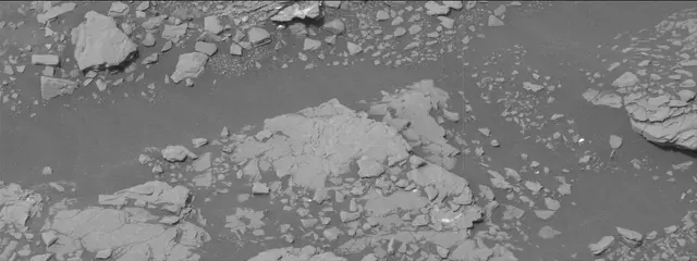 Sol 2860: Mast Camera (Mastcam)